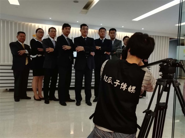 紅瓜子傳媒，專業的視頻制作團隊.jpg